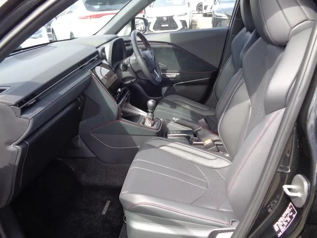 Lexus LBX MORIZO RR 2024 — миниатюра 3
