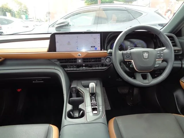 Toyota CROWN CROSSOVER RS ADVANCED 2023 — миниатюра 4