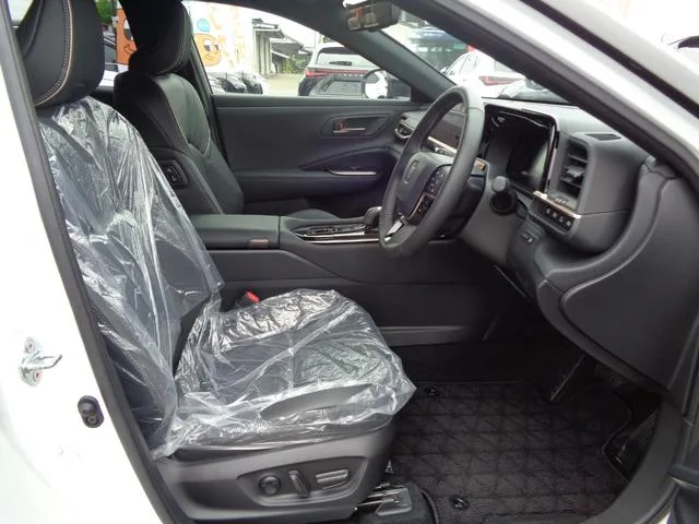 Toyota CROWN SPORT Z 2024 — миниатюра 5