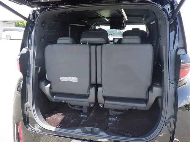 Toyota VELLFIRE HYBRID Z PREMIER 2023 — миниатюра 4