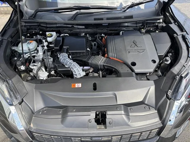 Mitsubishi OUTLANDER PHEV P 2022 — миниатюра 5