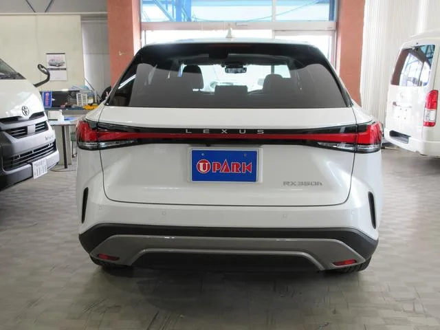 Lexus RX RX350H VERSION L 2023 — миниатюра 2