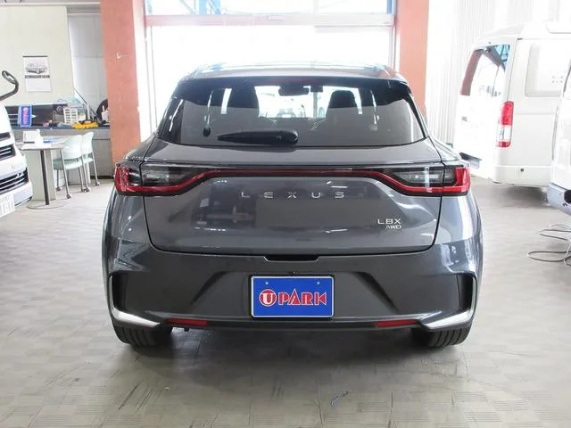 Lexus LBX RELAX 2024 — миниатюра 2