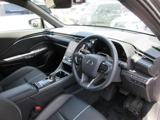 Lexus LBX RELAX 2024 — миниатюра 3