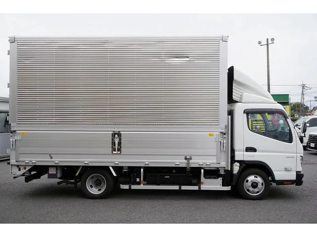 Mitsubishi Fuso CANTER 2023 — миниатюра 2