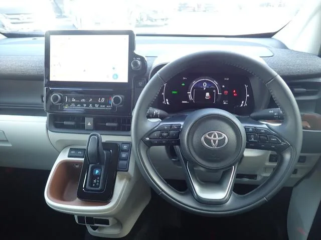 Toyota SIENTA HYBRID Z 2024 — миниатюра 4