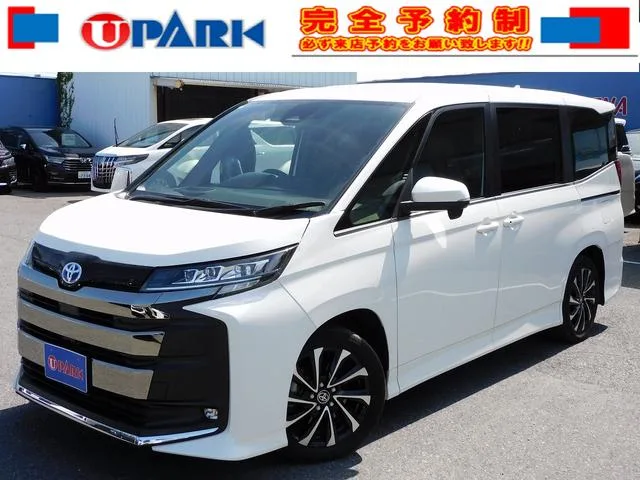 Toyota NOAH HYBRID S-Z 2022 — фото 1, купить с доставкой в Москву