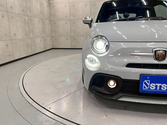 Abarth ABARTH 595C TURISMO 2022 — миниатюра 3