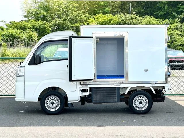 Daihatsu HIJET TRUCK 2024 — миниатюра 3