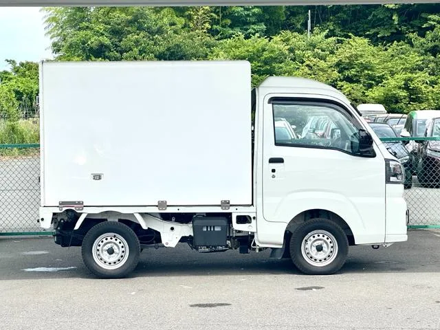 Daihatsu HIJET TRUCK 2024 — миниатюра 3