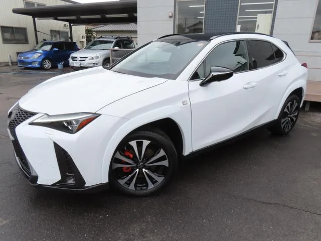 Lexus UX UX250H F SPORT EMOTIONAL EXPLORER 2023 — миниатюра 3