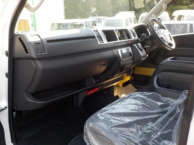 Toyota HIACE WAGON GRAND CABIN 2025 — миниатюра 4