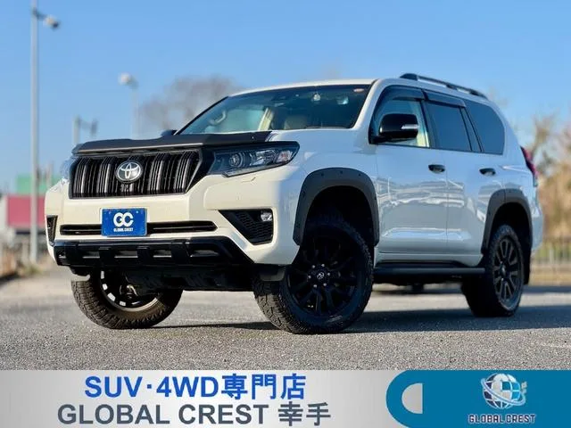 Toyota Land Cruiser Prado TX L PACKAGE MATT BLACK EDITION 2022 — фото 1, купить с доставкой в Москву