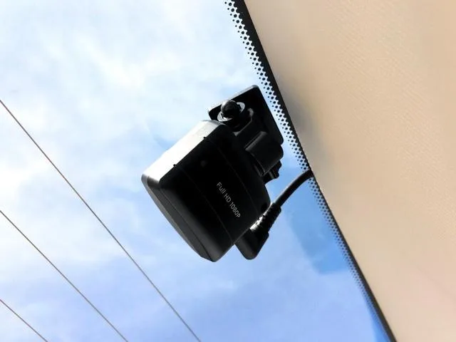 Nissan ELGRAND 250HIGHWAY STAR S 2022 — миниатюра 2