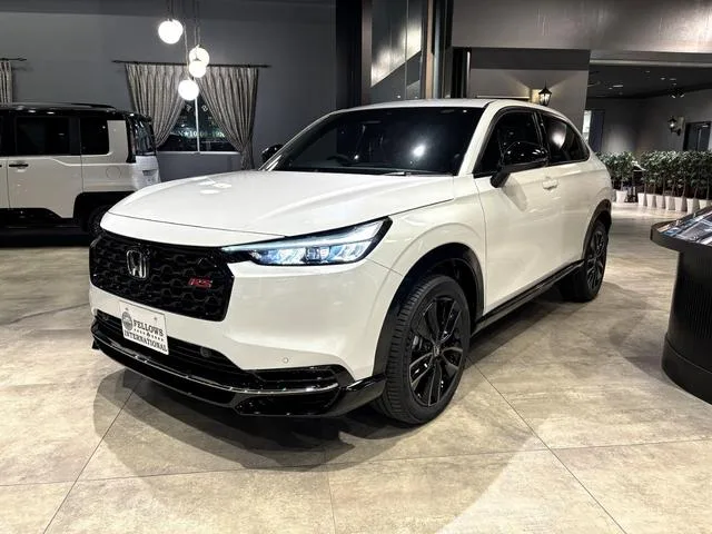 Honda VEZEL E:HEV RS 2026 — миниатюра 2