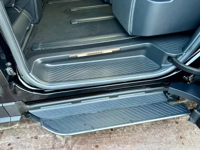 Toyota Alphard Z 2024 — миниатюра 5