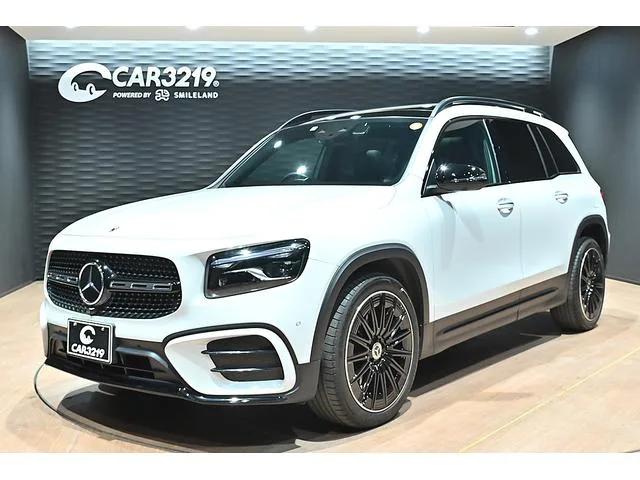 Mercedes-Benz GLB-Class GLB200D 4MATIC NIGHT EDITION 2024 — фото 1, купить с доставкой в Москву