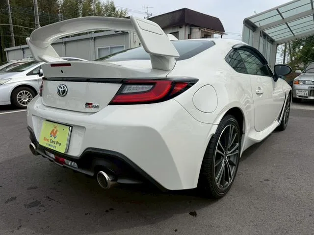 Toyota GR86 2022 — миниатюра 2