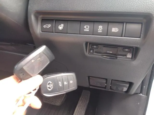 Toyota HARRIER Z LEATHER PACKAGE 2025 — миниатюра 5