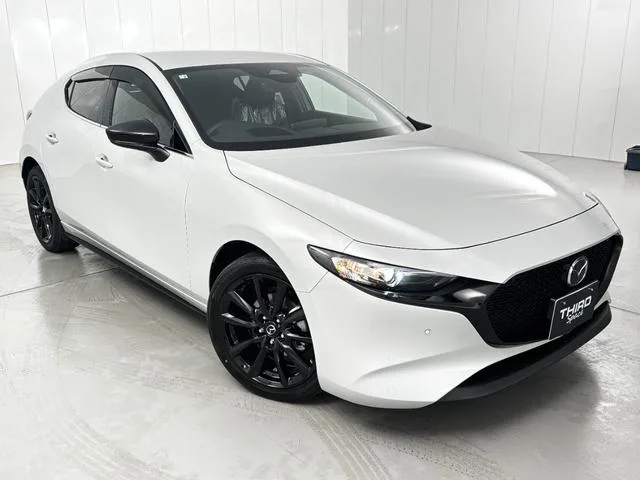 Mazda MAZDA3 FASTBACK 15S BLACK SELECTION 2026 — миниатюра 3