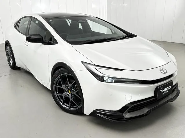 Toyota Prius Z 2025 — миниатюра 3