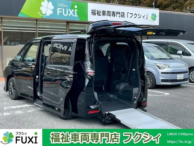 Toyota VOXY HYBRID S-G 2026 — фото 1, купить с доставкой в Москву