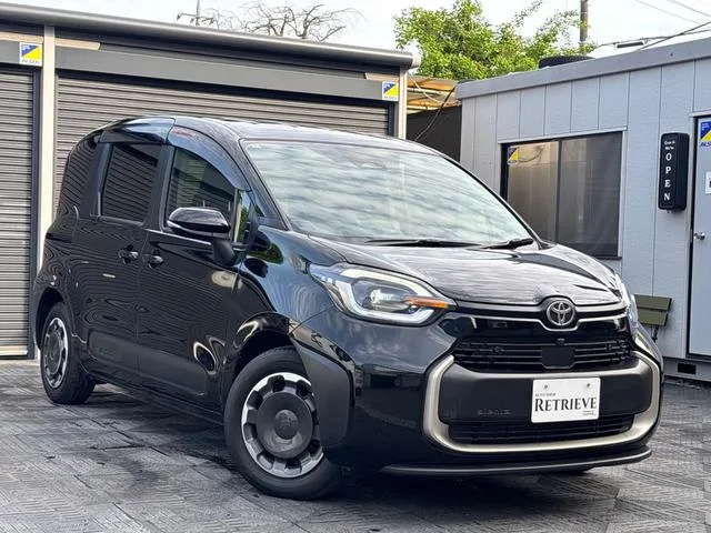 Toyota SIENTA HYBRID Z 2024 — миниатюра 3