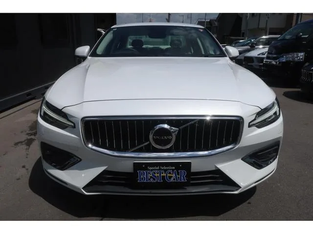 Volvo S60 ULTIMATE B4 2024 — миниатюра 4