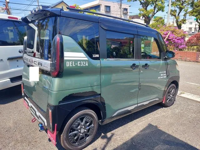 Mitsubishi DELICA MINI T PREMIUM 2024 — миниатюра 2