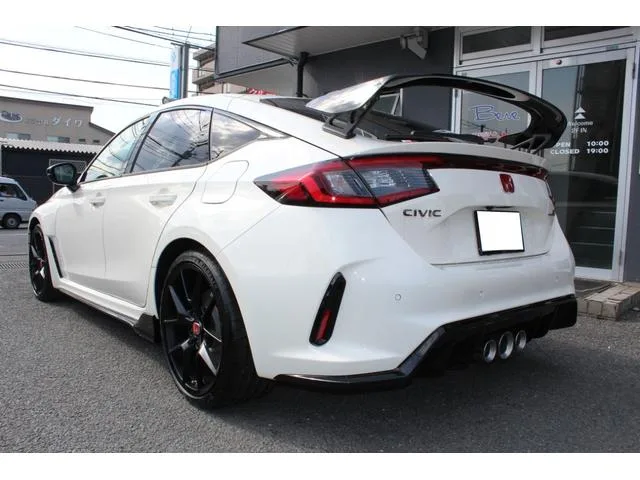 Honda CIVIC TYPE R RACING BLACK PACKAGE 2026 — миниатюра 3