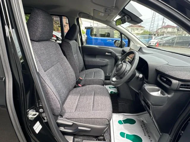 Toyota SIENTA HYBRID Z 2023 — миниатюра 3