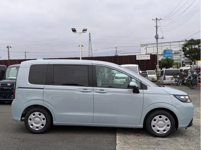 Honda FREED AIR 2025 — миниатюра 2