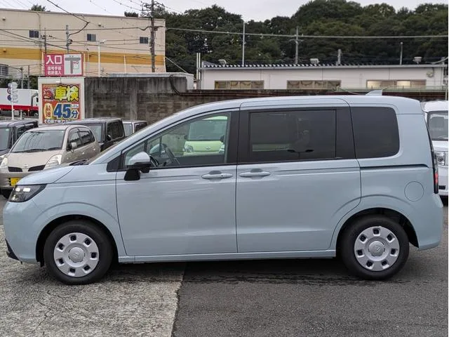 Honda FREED AIR 2025 — миниатюра 3