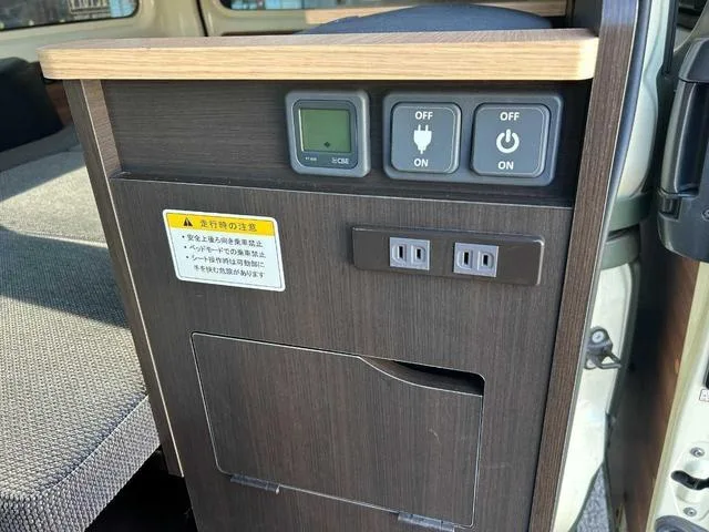 Toyota HIACE VAN 2022 — миниатюра 5