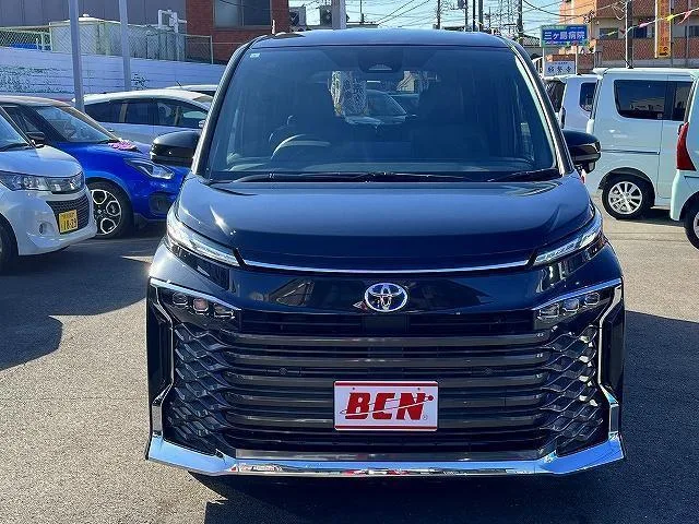 Toyota VOXY HYBRID S-Z 2023 — миниатюра 3