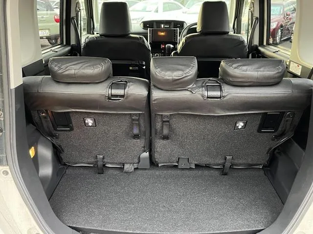 Toyota ROOMY CUSTOM G-T 2023 — миниатюра 2