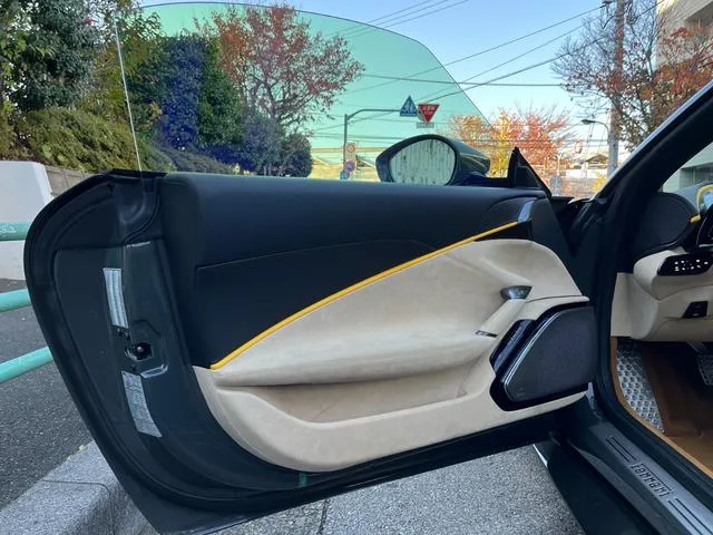 Ferrari ROMA SPIDER BASE GRADE 2025 — миниатюра 5
