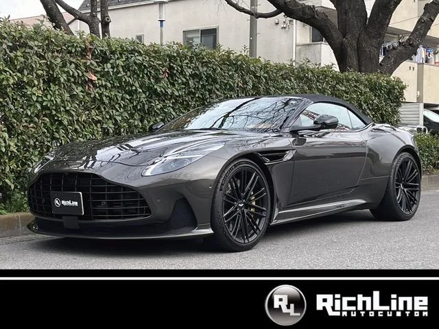 Aston Martin DB12 VOLANTE BASE GRADE 2025 — фото 1, купить с доставкой в Москву