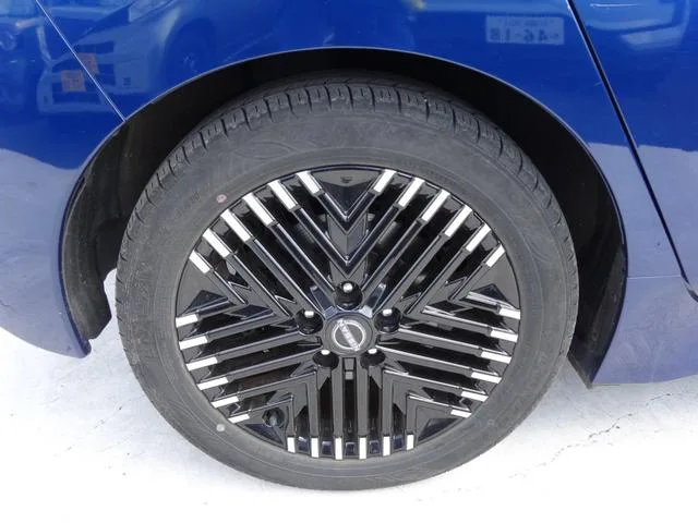 Nissan Leaf e+ G 2023 — миниатюра 3
