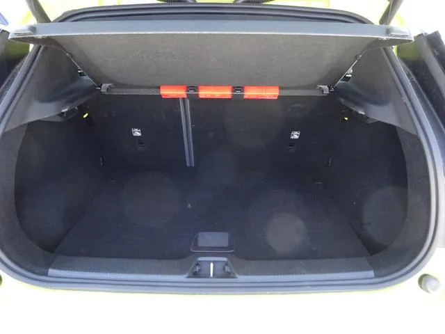 Volvo EX30 ULTRA SINGLE MOTOR EXTENDED RANGE 2024 — миниатюра 4