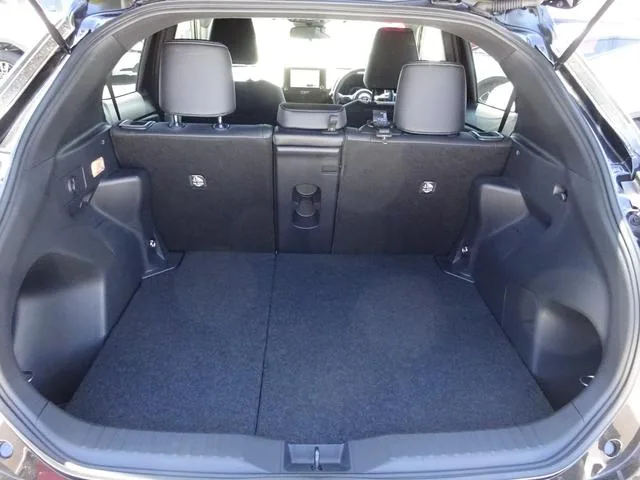 Toyota YARIS CROSS 2024 — миниатюра 4