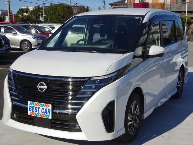 Nissan SERENA E-POWER HIGHWAY STAR V 2025 — миниатюра 4