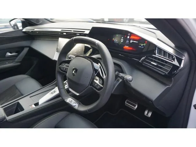 Peugeot 308 SW GT BLUE HDI 2022 — миниатюра 5