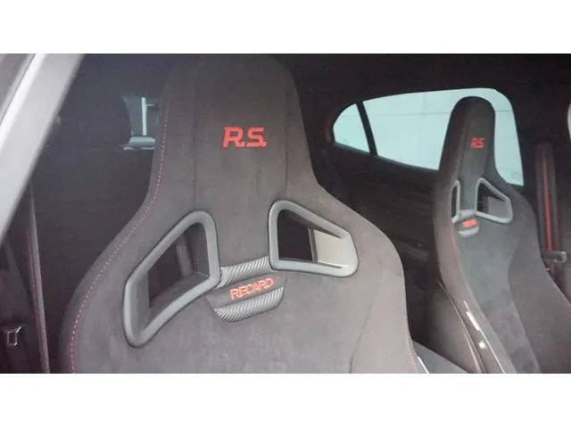 Renault Megane R.S.ULTIME 2023 — миниатюра 5