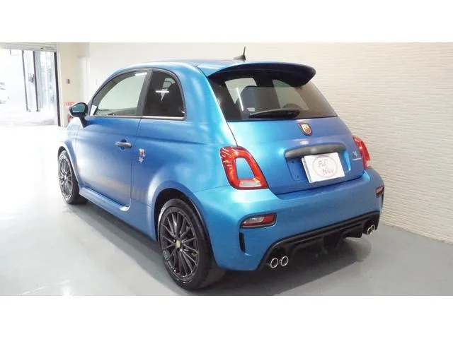 Abarth ABARTH 595 COMPETIZIONE 2022 — миниатюра 3