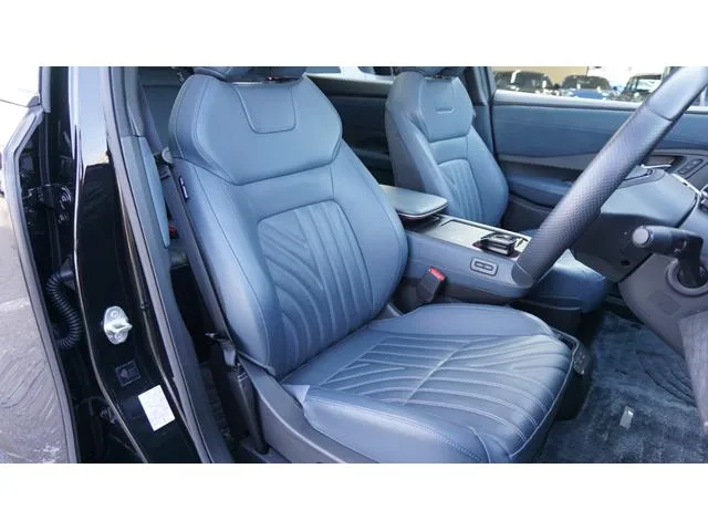 Nissan Ariya B9 E-4ORCE LIMITED 2023 — миниатюра 5