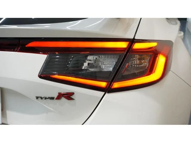Honda CIVIC TYPE R 2024 — миниатюра 4