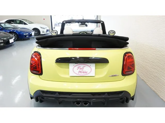 MINI MINI JOHN COOPER WORKS CONVERTIBLE JOHN COOPER WORKS TRIM 2023 — миниатюра 4