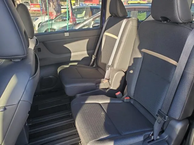 Nissan SERENA HIGHWAY STAR V 2024 — миниатюра 4