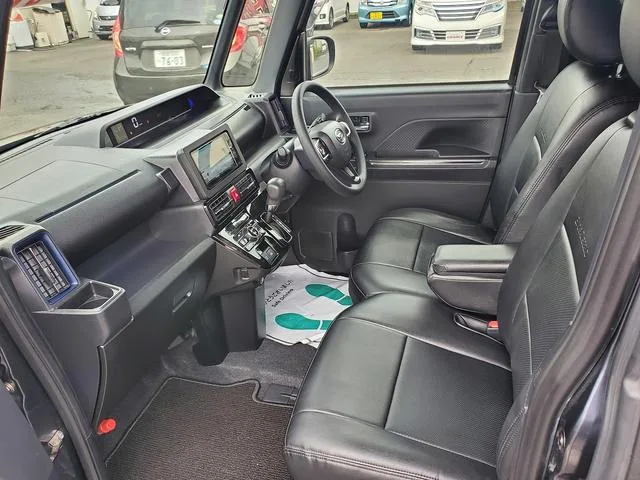 Daihatsu TANTO CUSTOM X 2022 — миниатюра 3